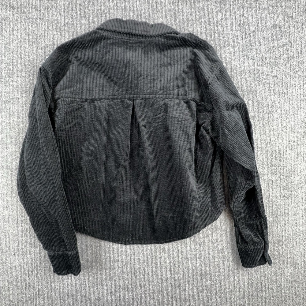 Forever 21 Shirt Womens Small Black Corduroy Button Front Cropped Pocket Top - Picture 9 of 10